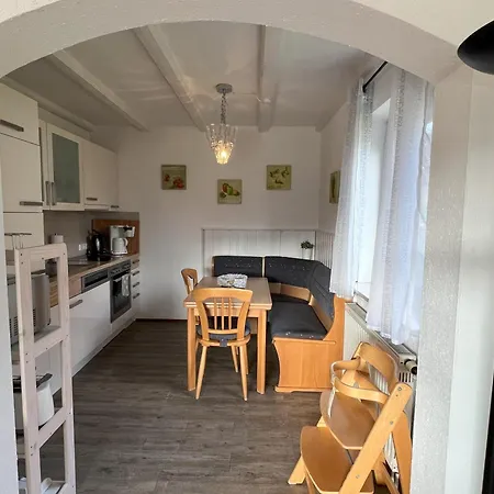 Haus 68 Bergblick 2 Unten アルラッハ
